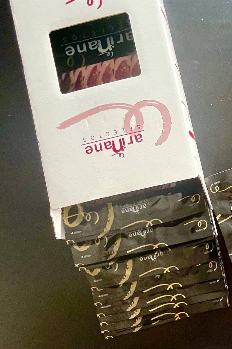 Caja de 10 sobres de Paleta de bellota 50% raza ibérica Ariñane